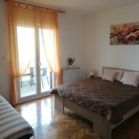 Antonia Apartman