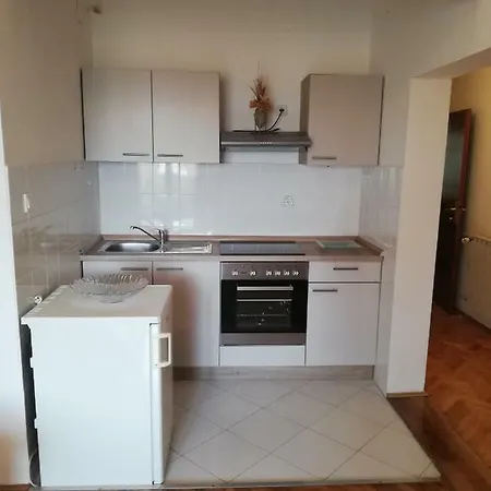 Antonia Apartman *